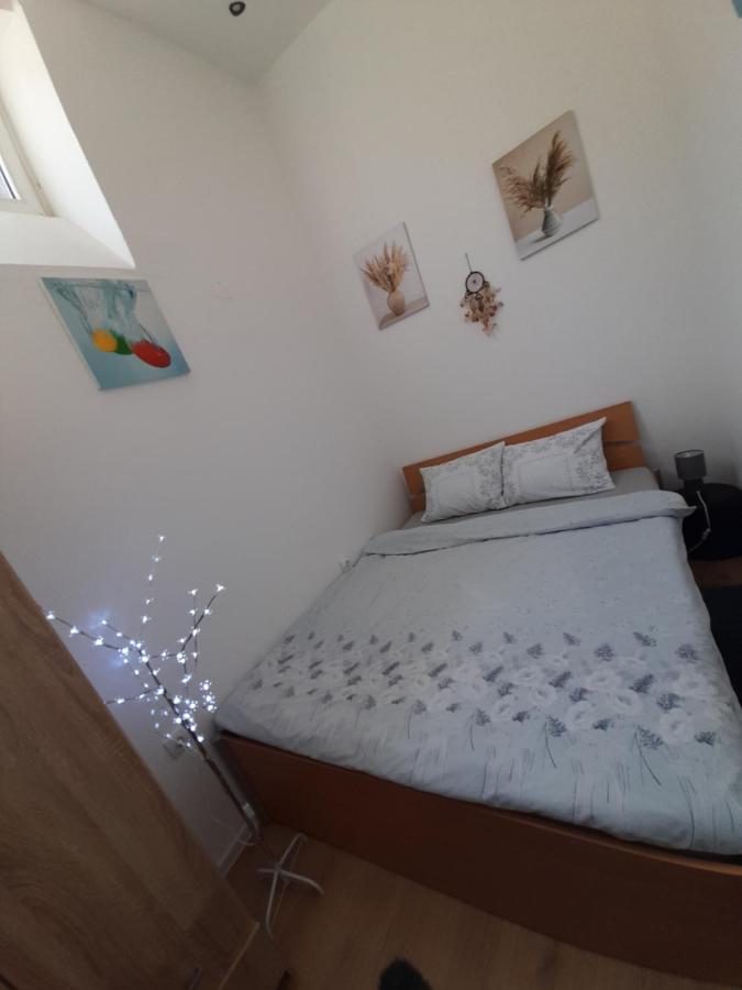 Apartman Lela Вршац Екстер'єр фото